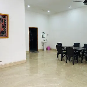 Jamuna Kunj Willa Waranasi